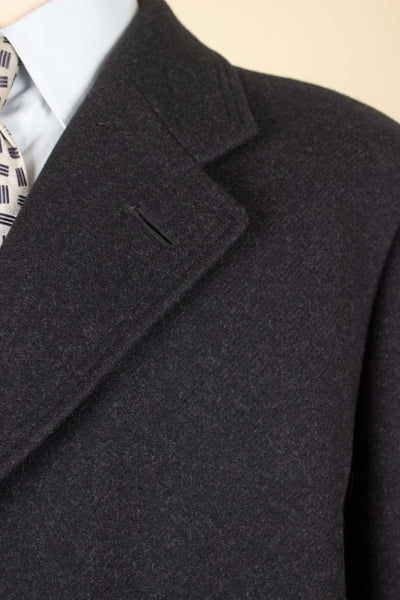 SWEDISH 1950S DARK GREY SINGLE BREASTED OVERCOAT BY WIDENGRENS. SIZE CA EU 48