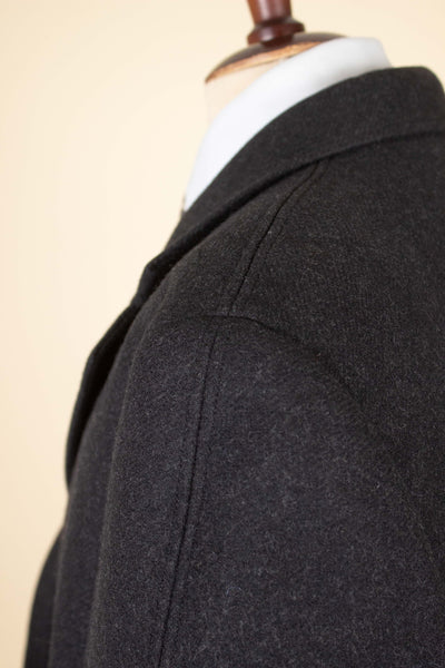 SWEDISH 1950S DARK GREY SINGLE BREASTED OVERCOAT BY WIDENGRENS. SIZE CA EU 48