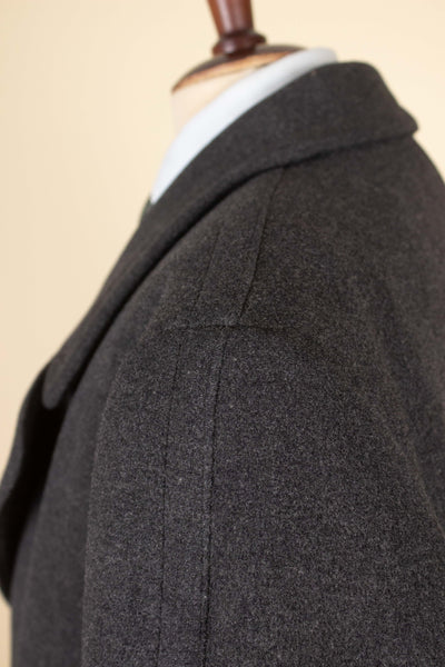 SWEDISH 1940S GREY DOUBLE BREASTED OVERCOAT BY JUNEX. SIZE CA EU 50