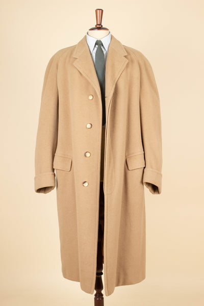 1950S/1960S BRITISH CAMELHAIR SINGLE BREASTED RAGLAN OVERCOAT BY RODEX. SIZE CA EU 52-54