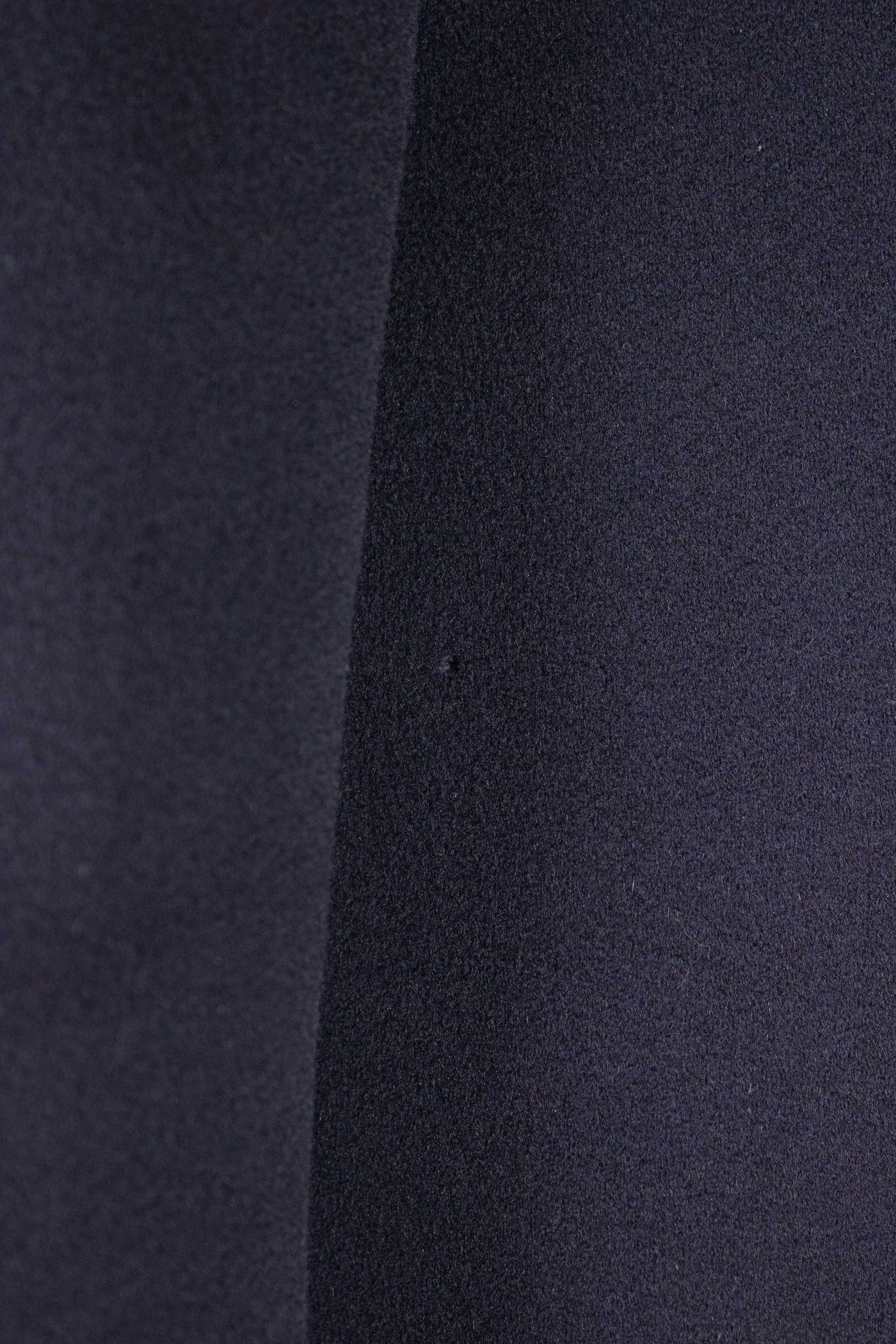 SWEDISH 1910S DARK BLUE DOUBLE BREASTED CHESTERFIELD COAT WITH VELVET COLLAR. SIZE CA EU 46-48 LONG