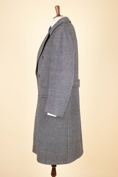 SWEDISH 1940S/1950S GREY PRINCE OF WALES DOUBLE BREASTED OVERCOAT BY DRESS. SIZE CA EU 48