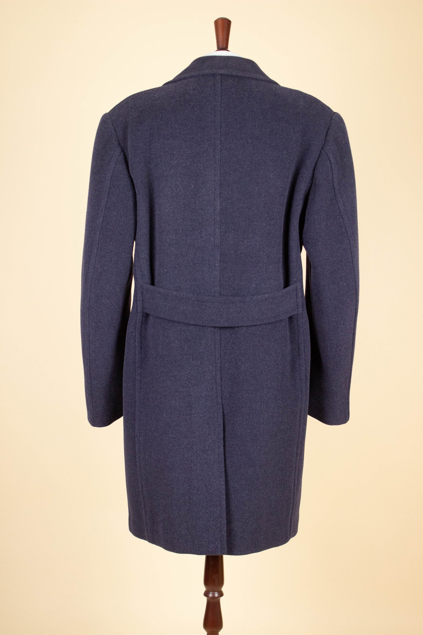 SWEDISH 1940S/1950S BLUE DOUBLE BREASTED OVERCOAT BY HARRYS. SIZE CA EU 50