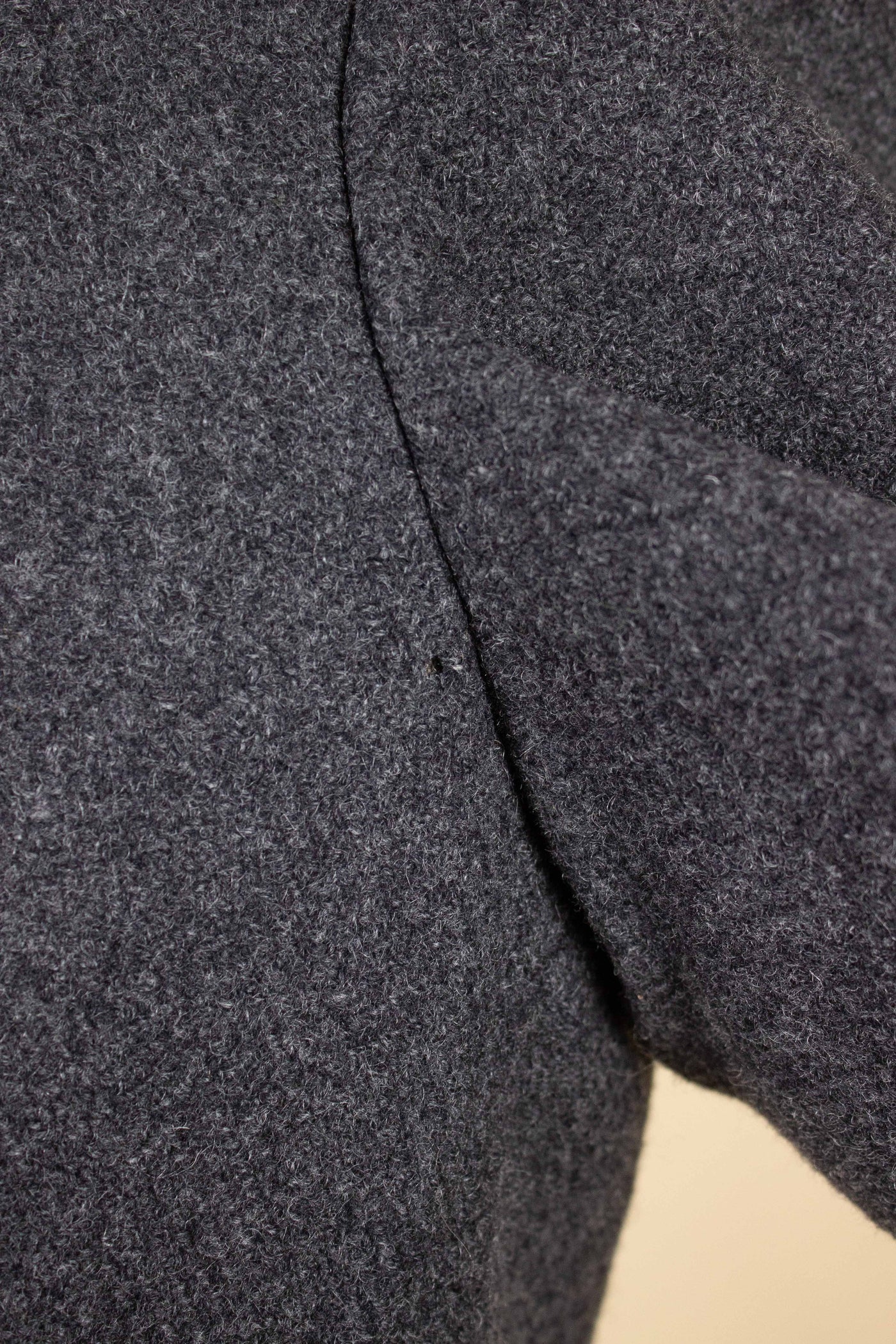 SWEDISH 1940S/1950S GREY HERRINGBONE DOUBLE BREASTED OVERCOAT BY RAPPSON. SIZE CA EU 50-52
