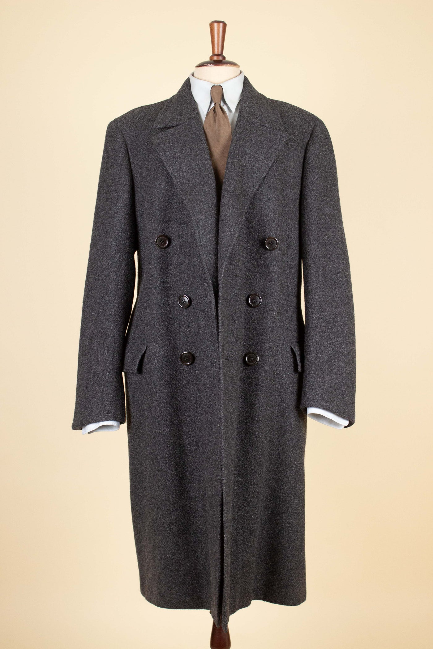 SWEDISH 1940S/1950S GREY HERRINGBONE DOUBLE BREASTED OVERCOAT BY RAPPSON. SIZE CA EU 50-52