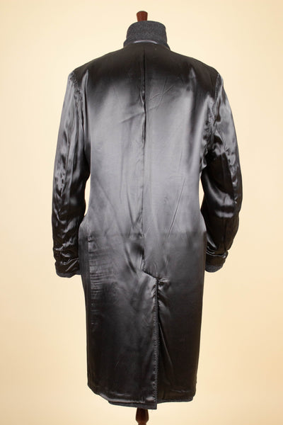 SWEDISH 1940S/1950S GREY HERRINGBONE DOUBLE BREASTED OVERCOAT BY RAPPSON. SIZE CA EU 50-52