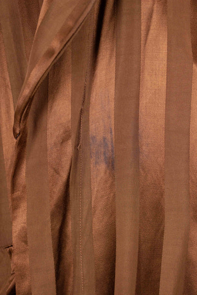 SWEDISH 1940S/1950S REDDISH-BROWN SILK DRESSING GOWN. SIZE CA EU 48