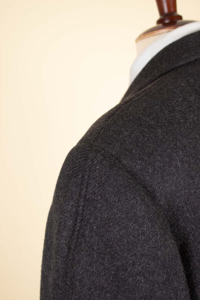 SWEDISH 1940S/1950S DARK GREY SINGLE BREASTED OVERCOAT BY RAPPSON. SIZE CA EU 50