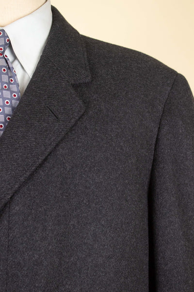 SWEDISH 1940S/1950S DARK GREY SINGLE BREASTED OVERCOAT BY RAPPSON. SIZE CA EU 50