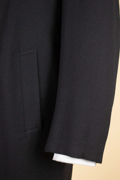 SWEDISH 1940S/1950S BLACK LIGHTWEIGHT COAT BY STEENS. SIZE CA EU 52