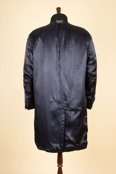 SWEDISH 1940S/1950S BLACK LIGHTWEIGHT COAT BY STEENS. SIZE CA EU 52