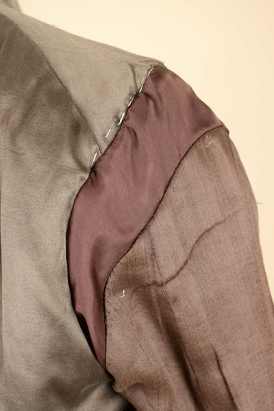 SWEDISH 1920S GREY/GREEN STRIPED DOUBLE BREASTED OVERCOAT. SIZE CA EU 46