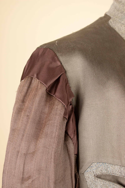 SWEDISH 1920S GREY/GREEN STRIPED DOUBLE BREASTED OVERCOAT. SIZE CA EU 46