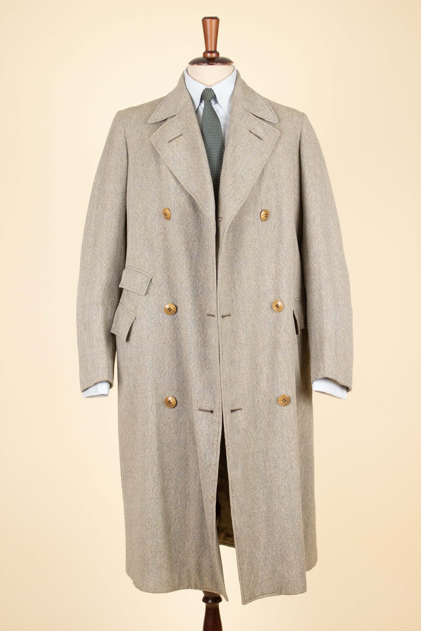 SWEDISH 1920S GREY/GREEN STRIPED DOUBLE BREASTED OVERCOAT. SIZE CA EU 46