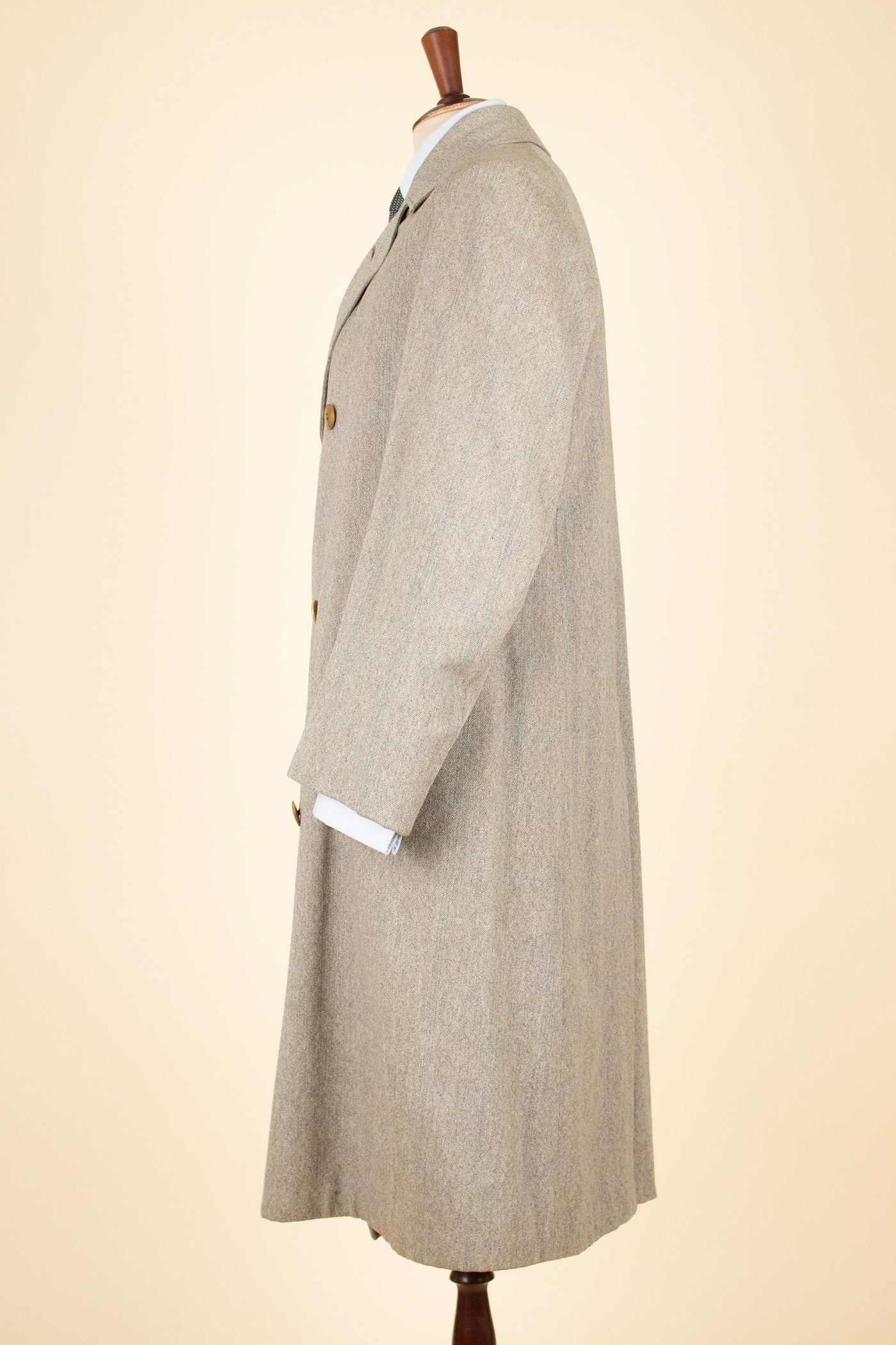 SWEDISH 1920S GREY/GREEN STRIPED DOUBLE BREASTED OVERCOAT. SIZE CA EU 46