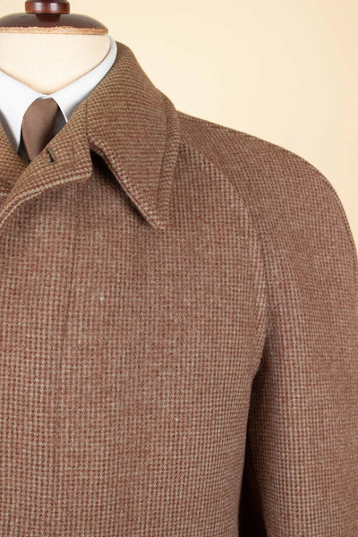 SWEDISH 1940S/1950S MID-BROWN RAGLAN TWEED OVERCOAT BY JUNEX. SIZE CA EU 46-48
