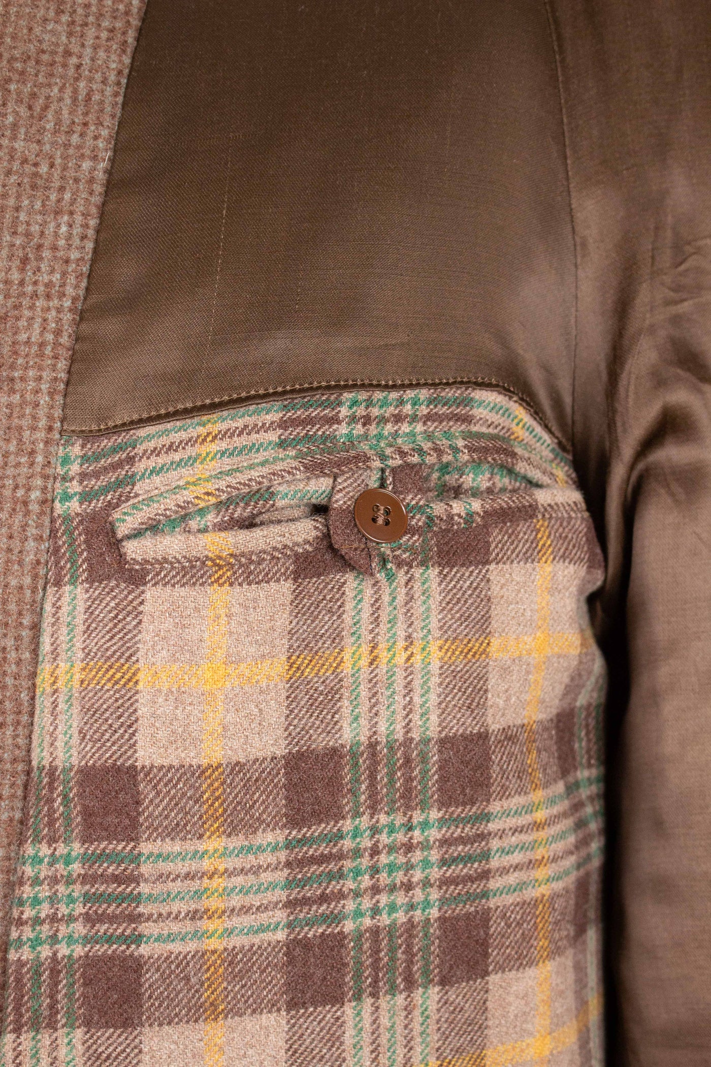 SWEDISH 1940S/1950S MID-BROWN RAGLAN TWEED OVERCOAT BY JUNEX. SIZE CA EU 46-48
