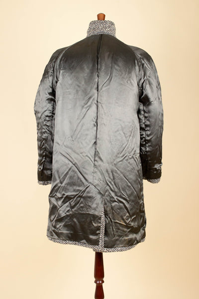 SWEDISH 1950S/1960S SALT&PEPPER/HERRINGBONE RAGLAN OVERCOAT BY STRÖMS. SIZE CA EU 44-46