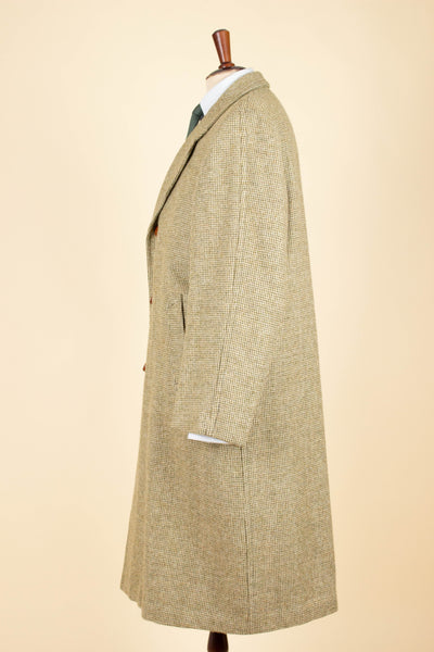 SWEDISH 1950S LIGHT GREEN SINGLE BREASTED TWEED OVERCOAT BY NORDISKA KOMPANIET. SIZE CA EU 48