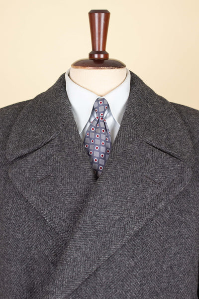 SWEDISH 1940S/1950S DARK GREY HERRINGBONE OVERCOAT BY RANG. SIZE CA EU 46-48