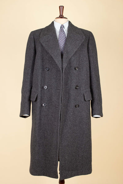 SWEDISH 1940S/1950S DARK GREY HERRINGBONE OVERCOAT BY RANG. SIZE CA EU 46-48