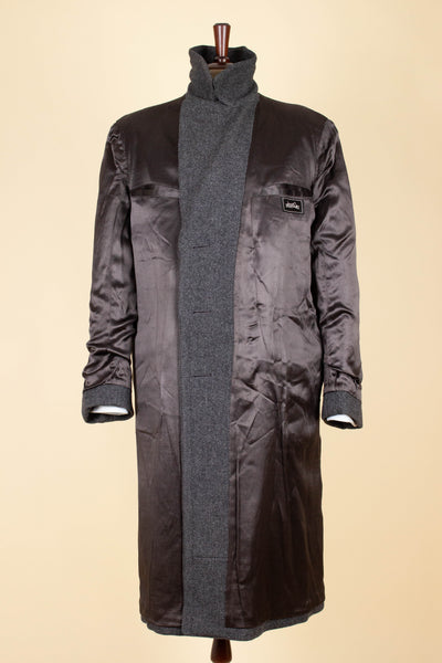 SWEDISH 1940S/1950S DARK GREY HERRINGBONE OVERCOAT BY RANG. SIZE CA EU 46-48
