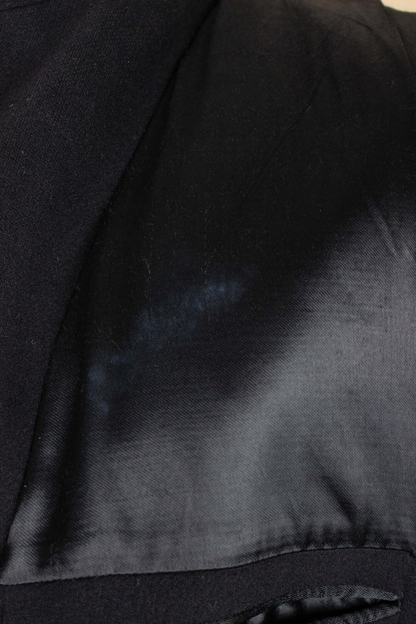 SWEDISH 1930S BLACK DOUBLE BREASTED OVERCOAT BY JUNEX. SIZE CA EU 46 LONG