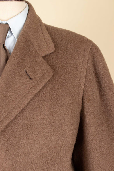 AMERICAN 1950S CHOCOLATE BROWN CAMEL WOOL SINGLE BREASTED OVERCOAT. SIZE CA EU 46-48
