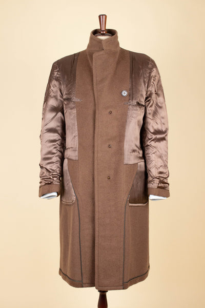 AMERICAN 1950S CHOCOLATE BROWN CAMEL WOOL SINGLE BREASTED OVERCOAT. SIZE CA EU 46-48