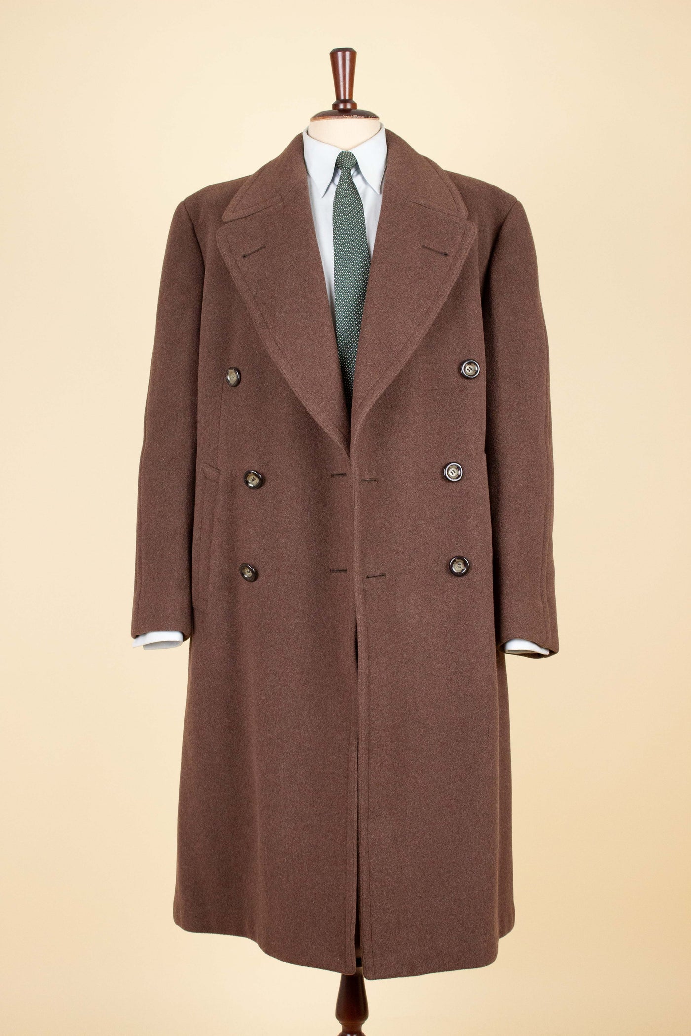 SWEDISH 1940S/1950S CHOCOLATE BROWN DOUBLE BREASTED SUIT BY KABOM. SIZE CA EU 46-48