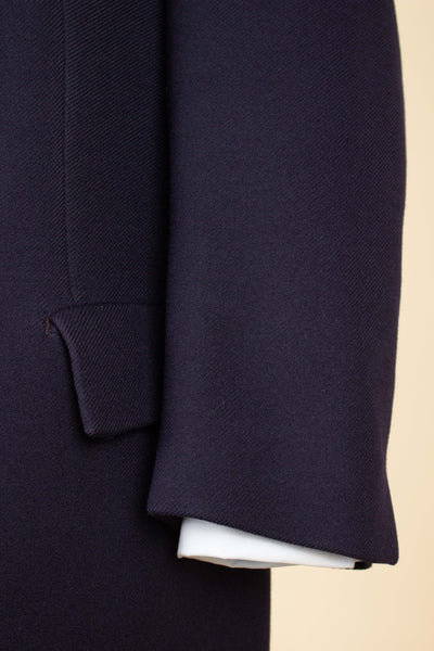 1930S/1940S NAVY BLUE DOUBLE BREASTED OVERCOAT BY UKNOWN MAKER. SIZE CA EU 56-58 SHORT