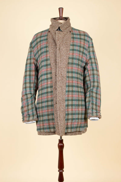 SWEDISH 1940S BROWN HERRINGBONE BELTED TWEED JACKET. SIZE CA EU 48