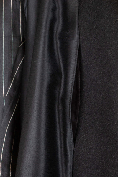 SWEDISH 1920S DARK GREY CHESTERFIELD COAT BY CARL H. SCHULTZ. SIZE CA EU 52-54