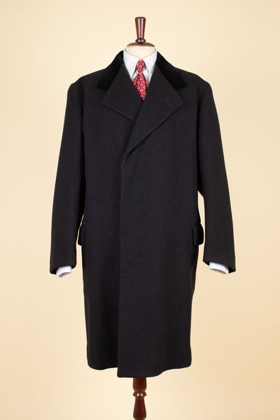 SWEDISH 1930S BLACK COVERT COAT. SIZE CA EU 50 SHORT