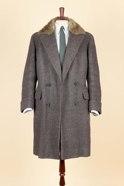 SWEDISH 1956 GREY HARRIS TWEED BESPOKE OVERCOAT WITH FUR COLLAR AND LINING. SIZE CA EU 44-46