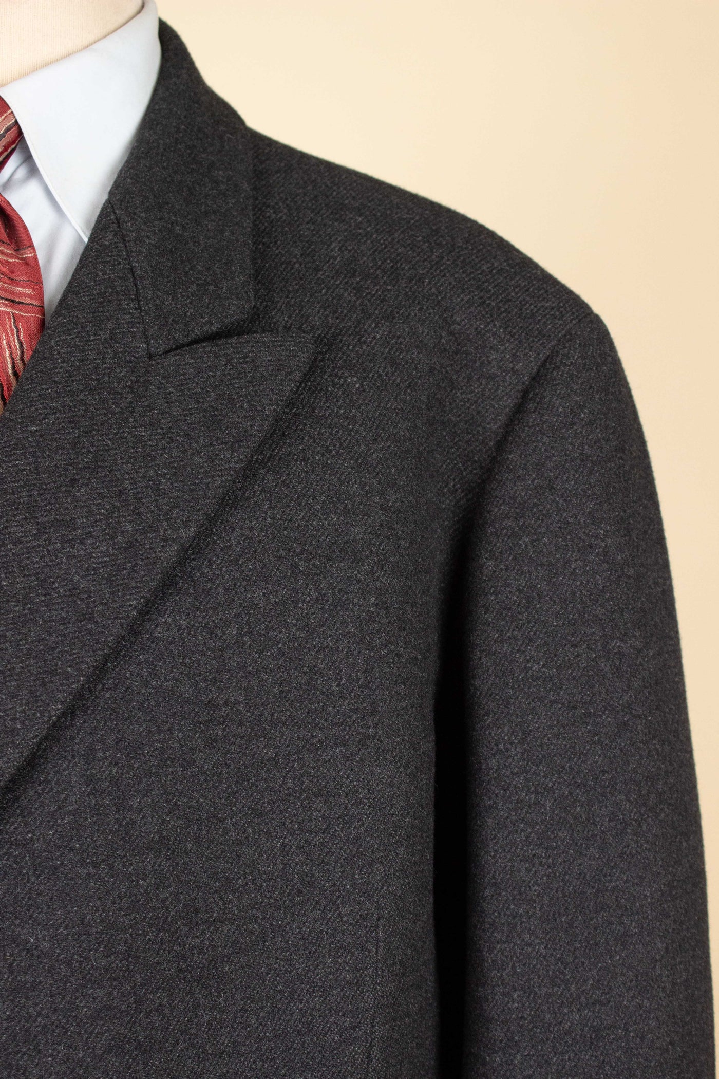 SWEDISH 1961 DARK GREY DOUBLE BREASTED BESPOKE OVERCOAT. SIZE CA EU 52