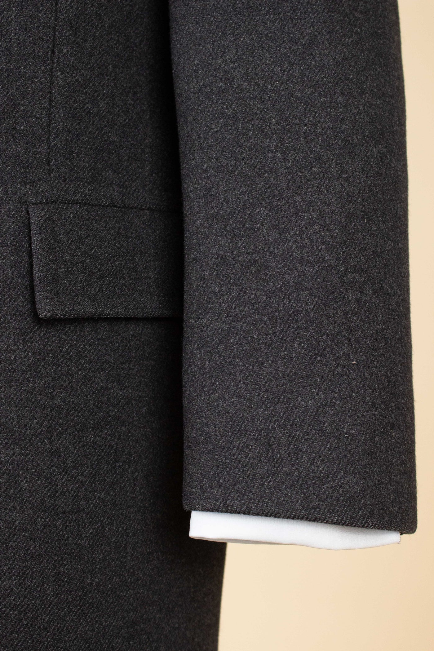 SWEDISH 1961 DARK GREY DOUBLE BREASTED BESPOKE OVERCOAT. SIZE CA EU 52