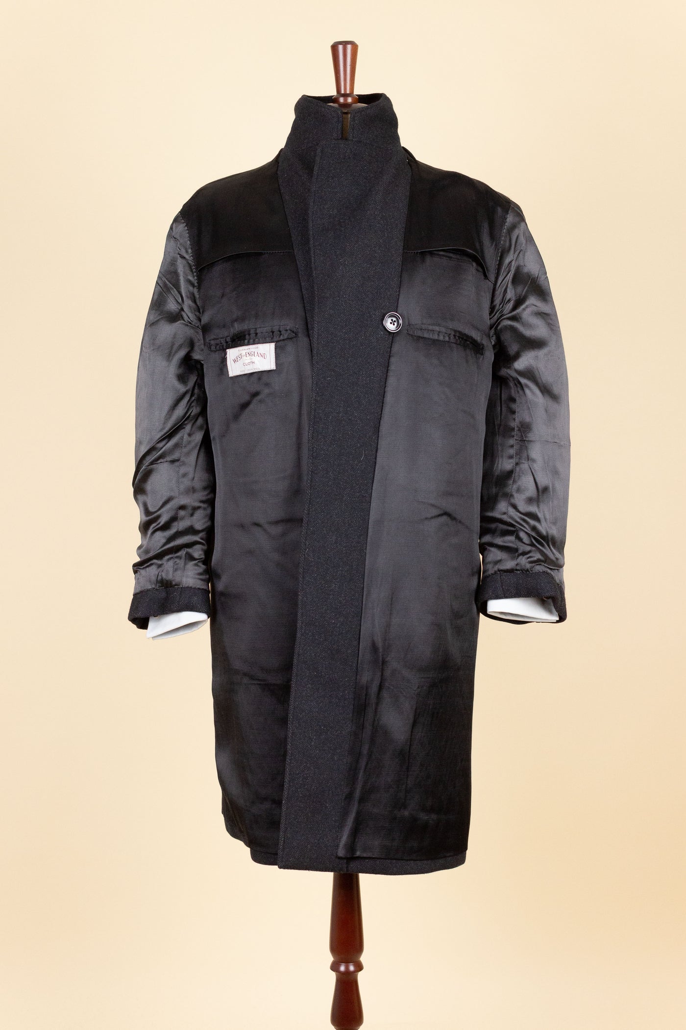 SWEDISH 1940S/1950S DARK GREY HERRINGBONE SINGLE BREASTED OVERCOAT BY ELSON. SIZE CA 48 SHORT