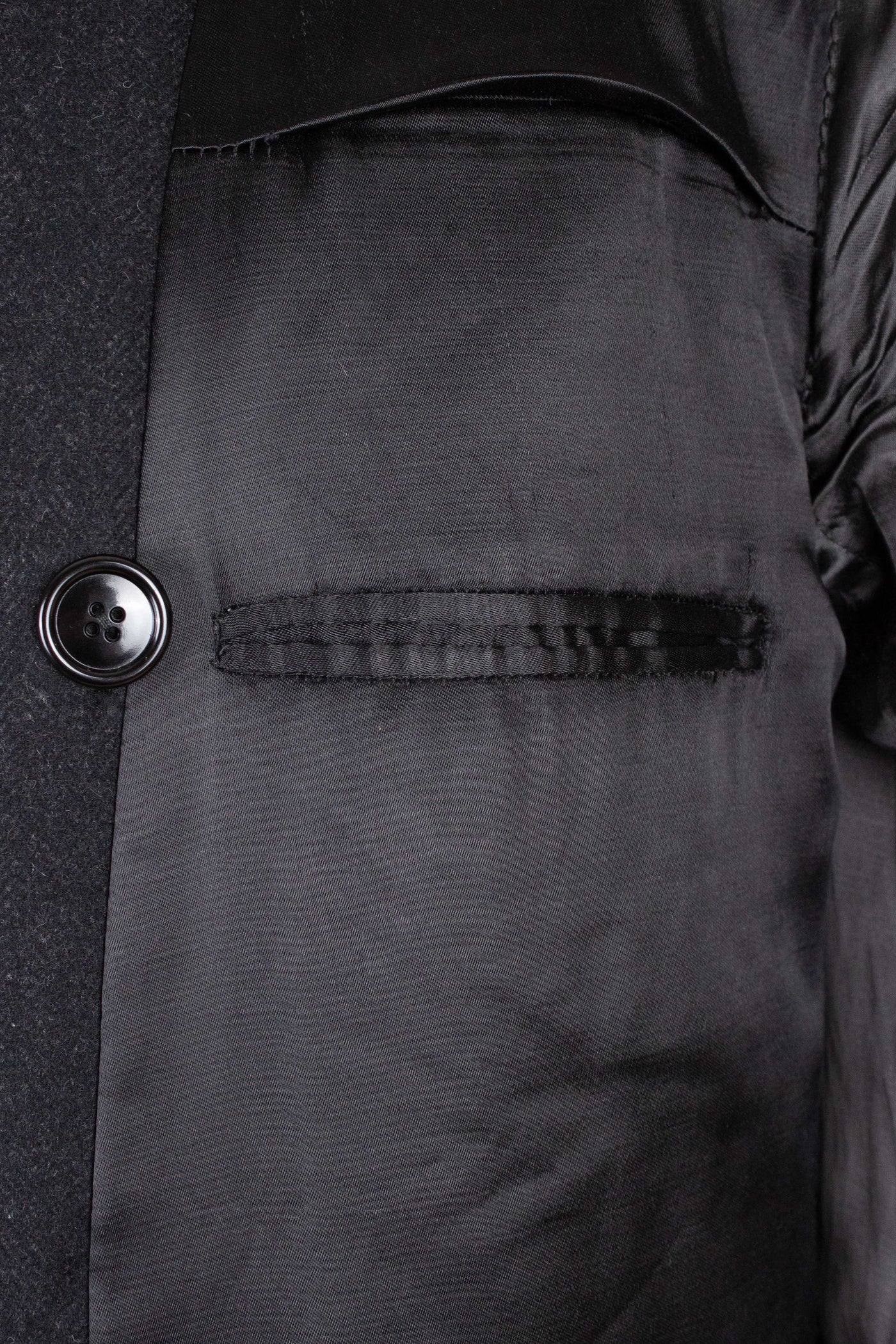 SWEDISH 1940S/1950S DARK GREY HERRINGBONE SINGLE BREASTED OVERCOAT BY ELSON. SIZE CA 48 SHORT