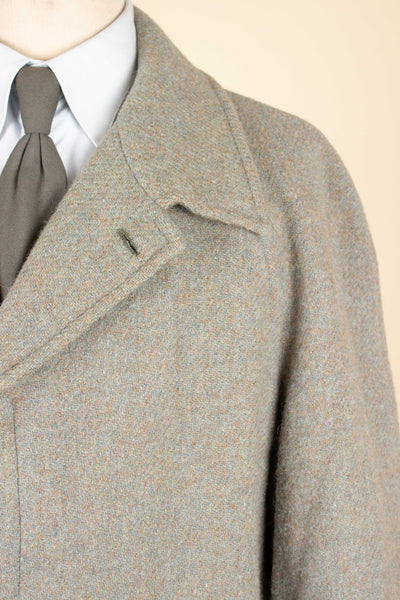 BRITISH 1940S/1950S GREEN-GREY HARRIS TWEED OVERCOAT BY TRENT. SIZE CA EU 46