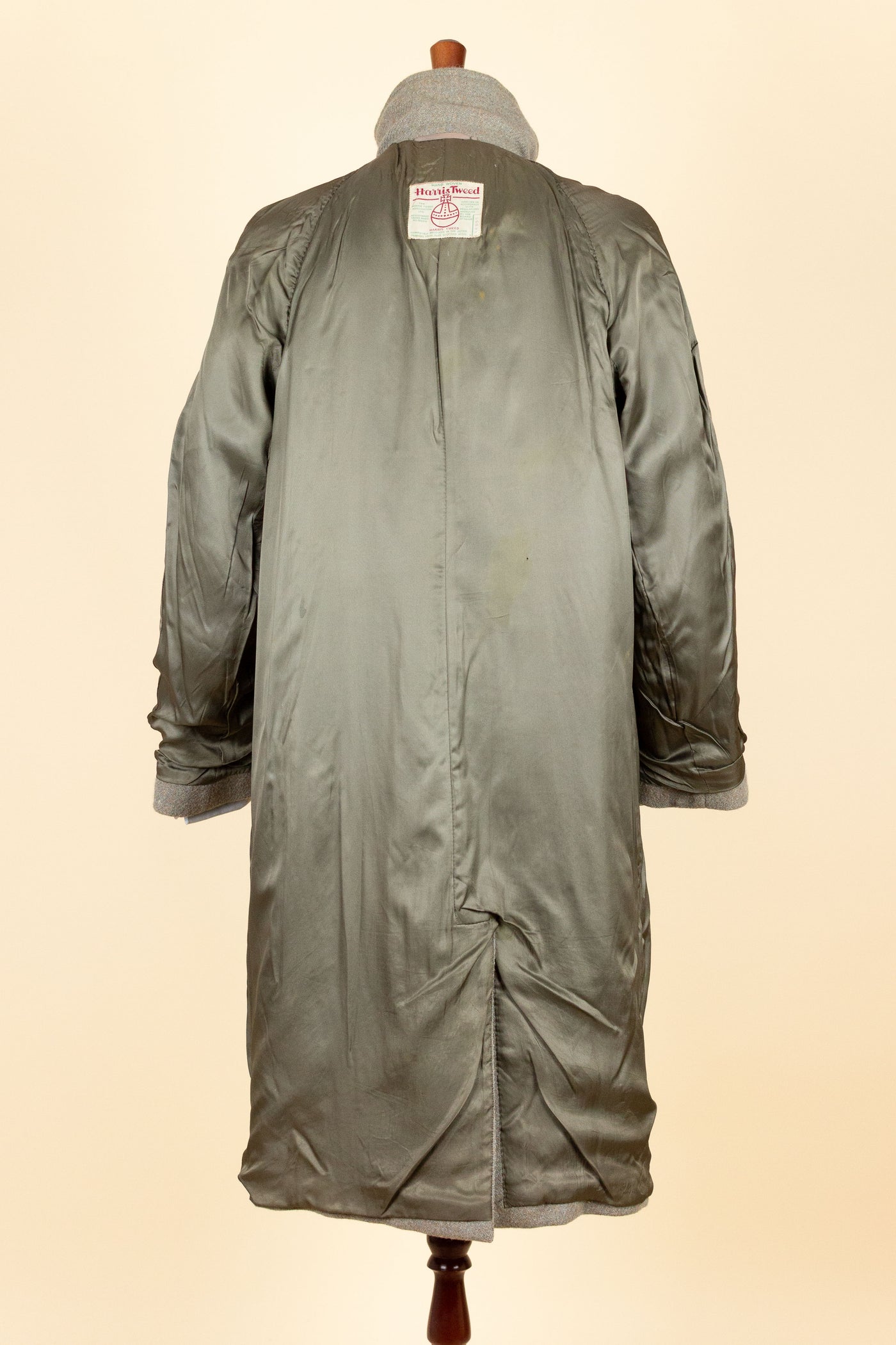 BRITISH 1940S/1950S GREEN-GREY HARRIS TWEED OVERCOAT BY TRENT. SIZE CA EU 46