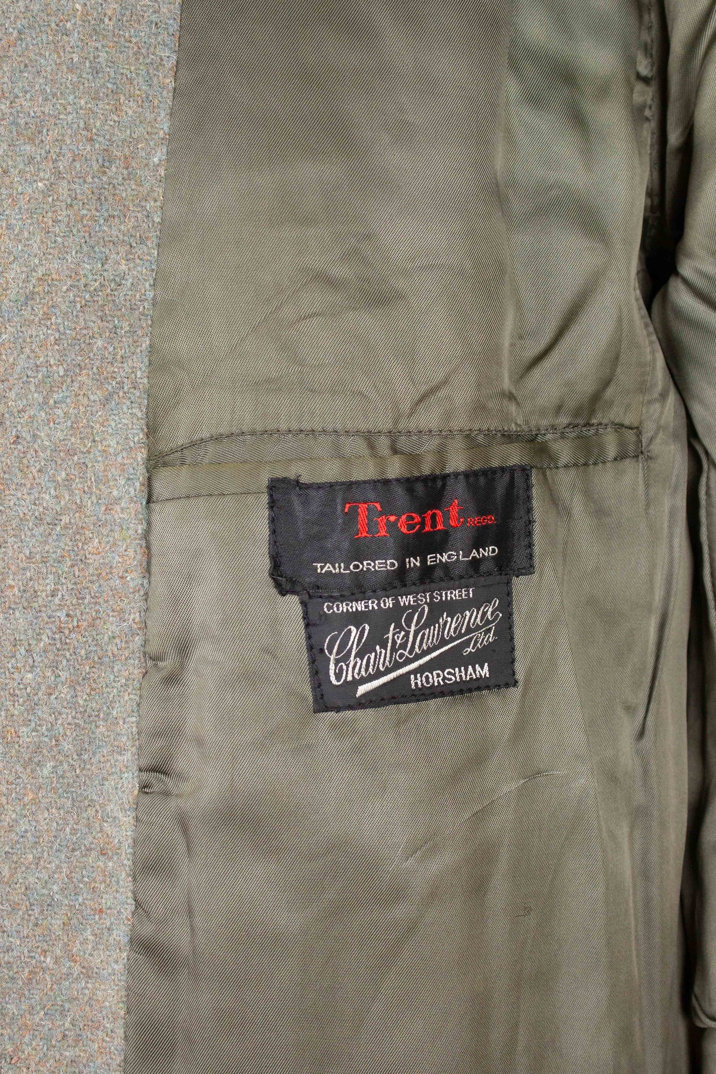 BRITISH 1940S/1950S GREEN-GREY HARRIS TWEED OVERCOAT BY TRENT. SIZE CA EU 46