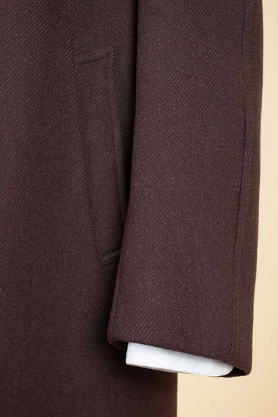 SWEDISH 1940S CHOCOLATE BROWN RAGLAN COAT BY KABOM. SIZE CA EU 54