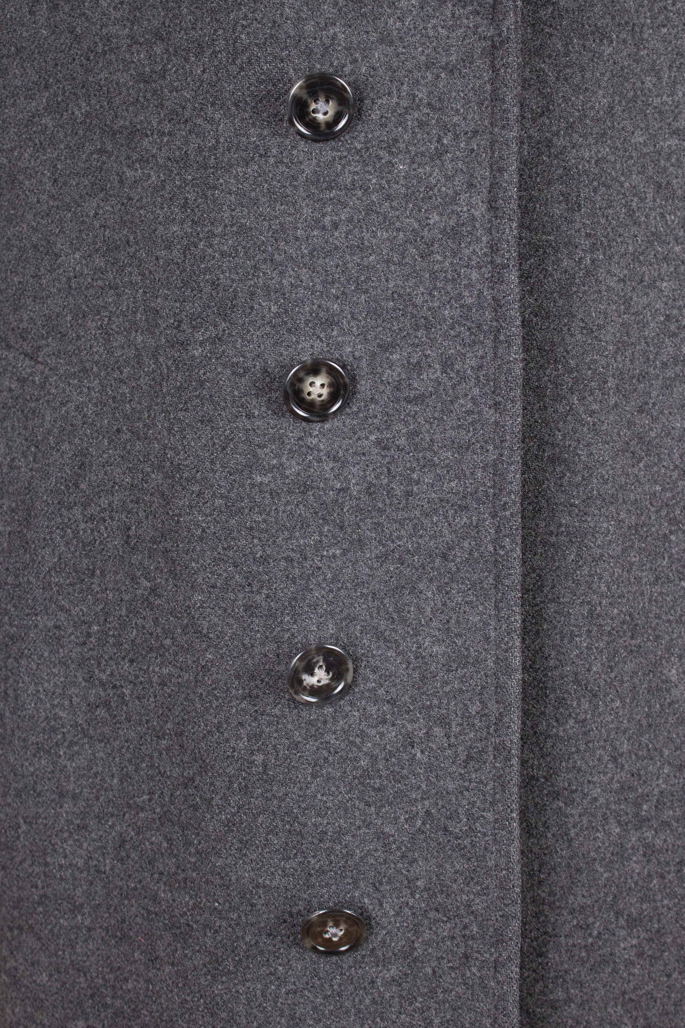 SWEDISH 1940S GREY RAGLAN OVERCOAT BY DRESS. SIZE CA EU 46