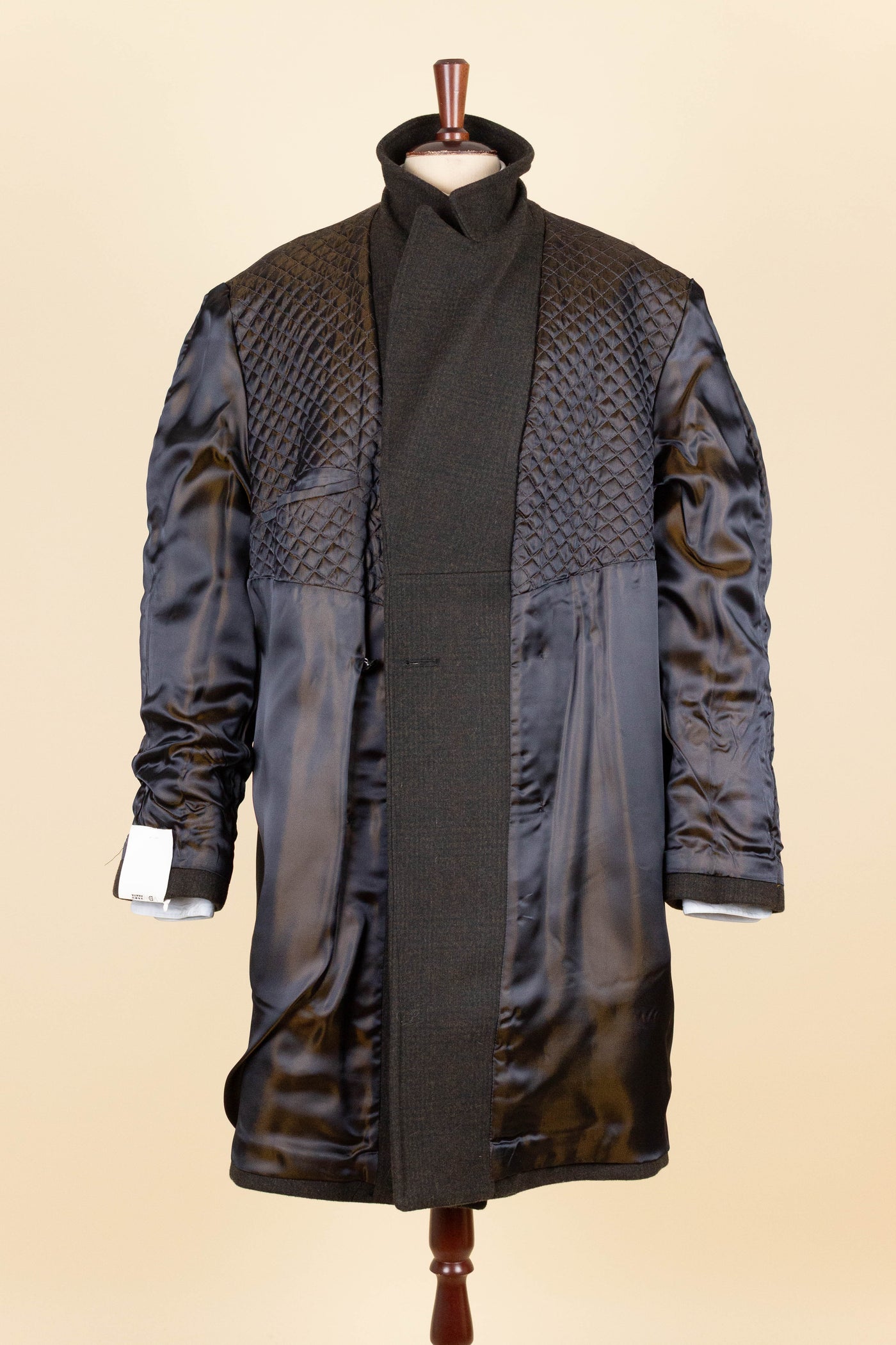 SWEDISH 1950S BROWN CHECKERED DEADSTOCK OVERCOAT BY ALGOTS. SIZE CA EU 56