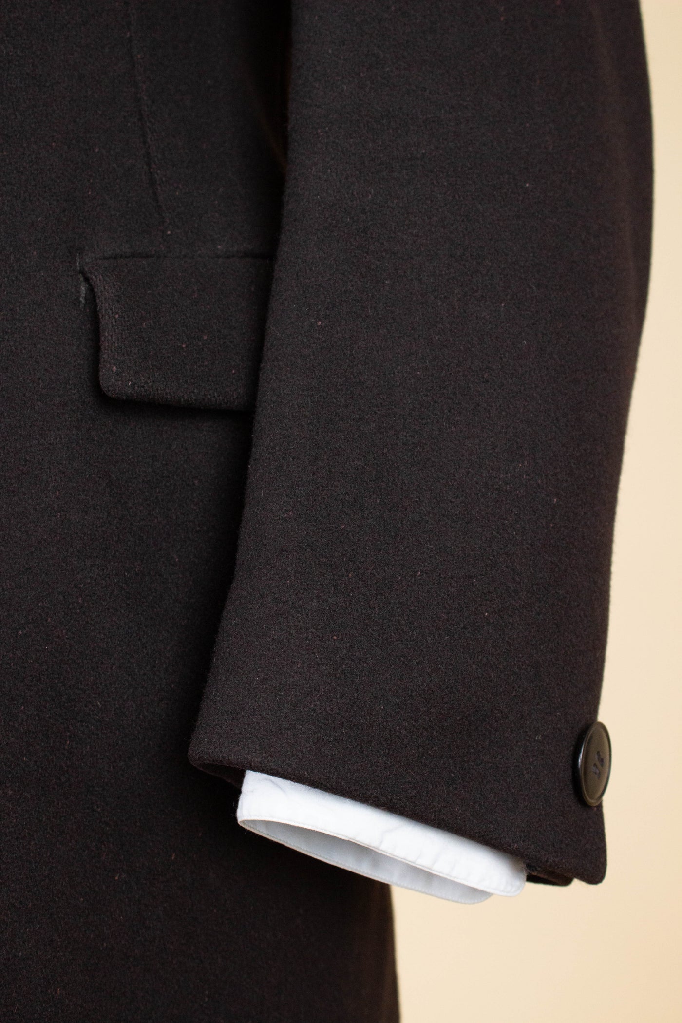 SWEDISH 1930S BLACK DOUBLE BREASTED OVERCOAT BY JOHN LARSSON. SIZE CA EU 46 LONG