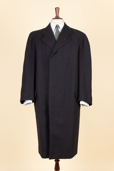 SWEDISH 1940S/1950S BLACK SINGLE BREASTED OVERCOAT. SIZE CA EU 46-48