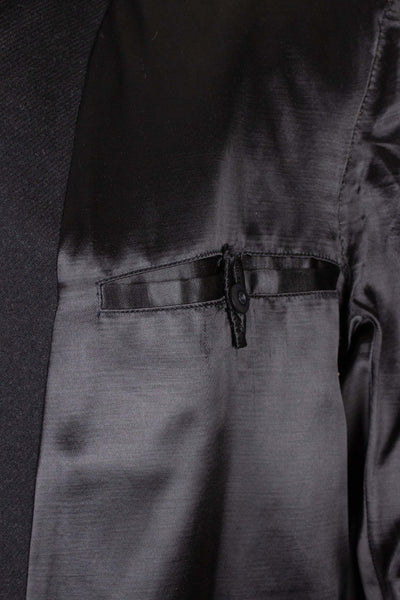 SWEDISH 1940S/1950S BLACK SINGLE BREASTED OVERCOAT. SIZE CA EU 46-48