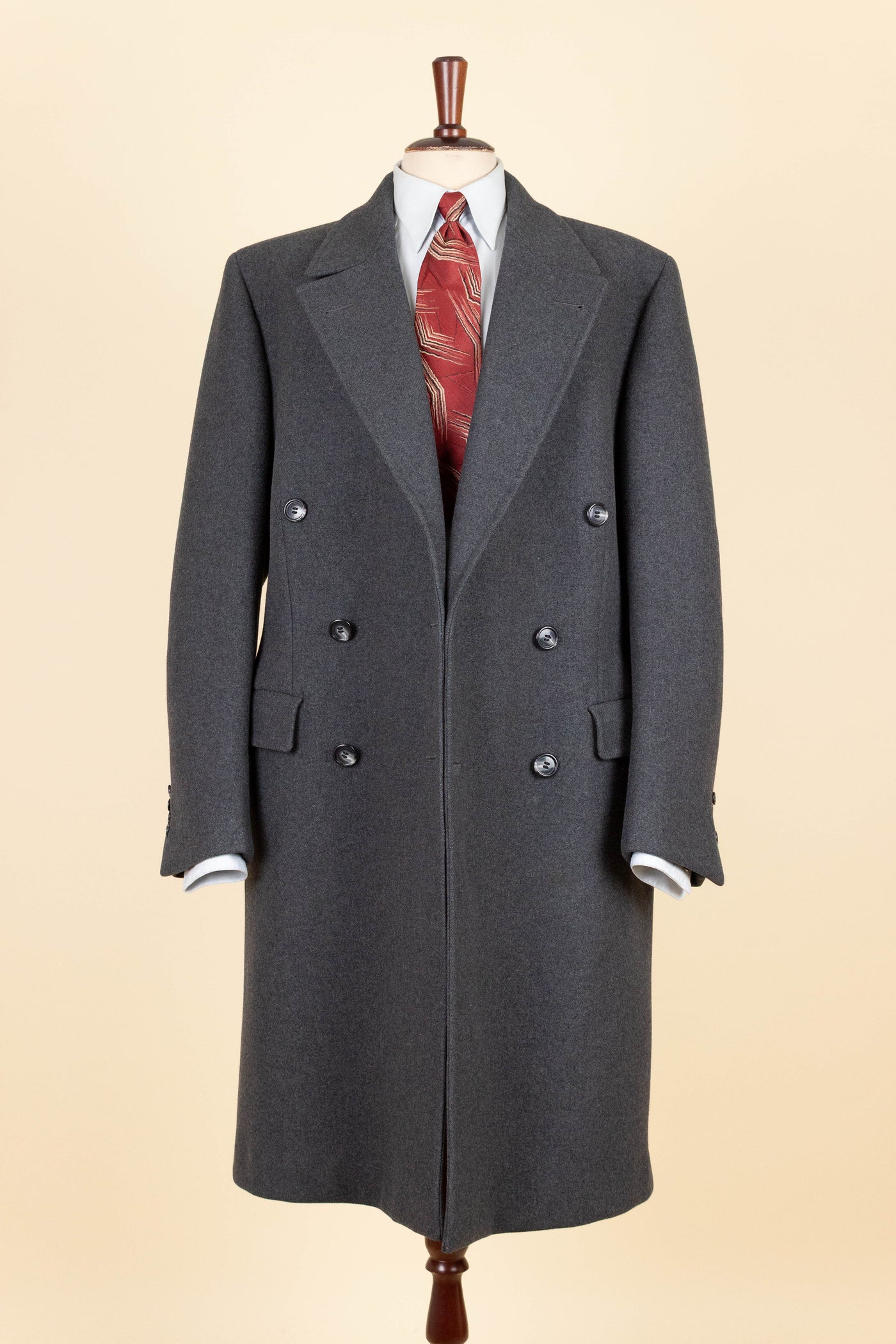 SWEDISH 1950S GREY DOUBLE BREASTED OVERCOAT BY TIGER. SIZE CA EU 46-48