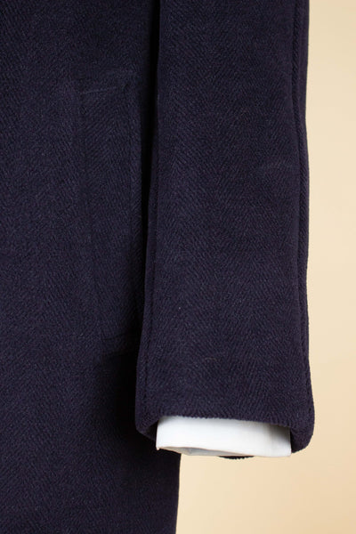 SWEDISH 1940S DARK BLUE OVERCOAT BY DERBER. SIZE CA EU 46-48